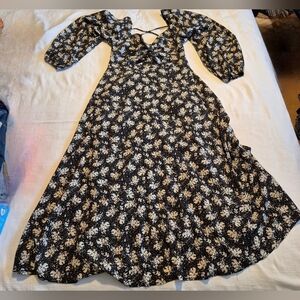 Lulu's women's size large long bubble sleeve strap back maxi length lined dress